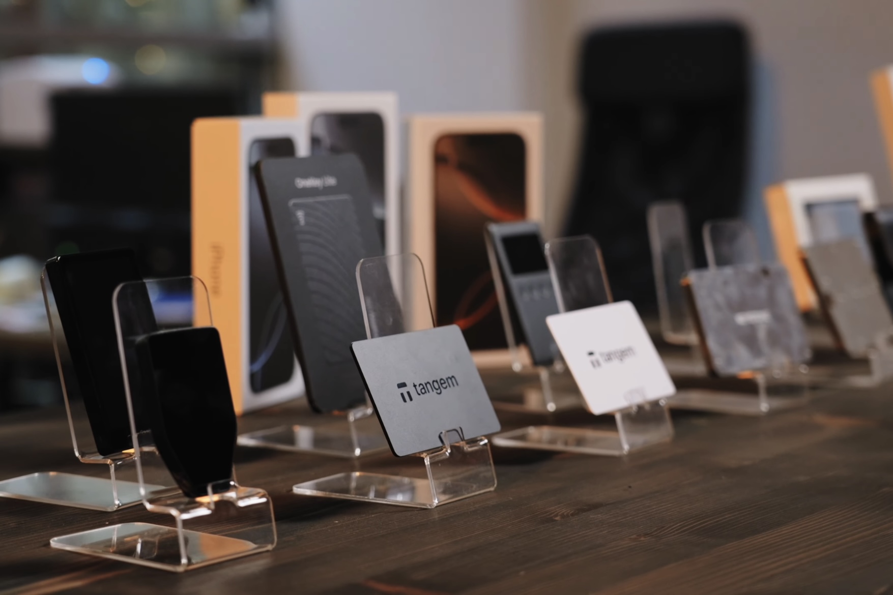 Шоурум Sunscrypt